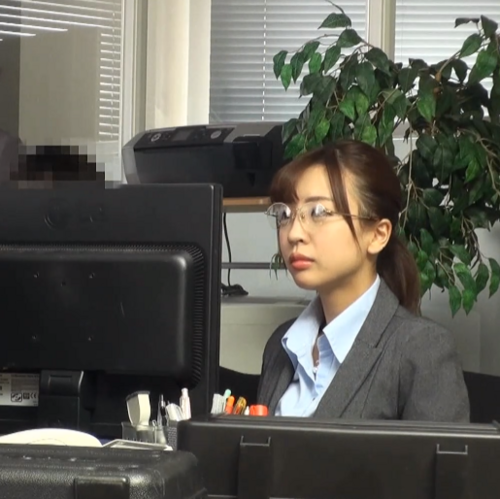 心碎！单位聚会人事部女友被工程部壮汉轮奸，最后还带到家里在我面前NTR（磁力链接）-第4张图片-萌站