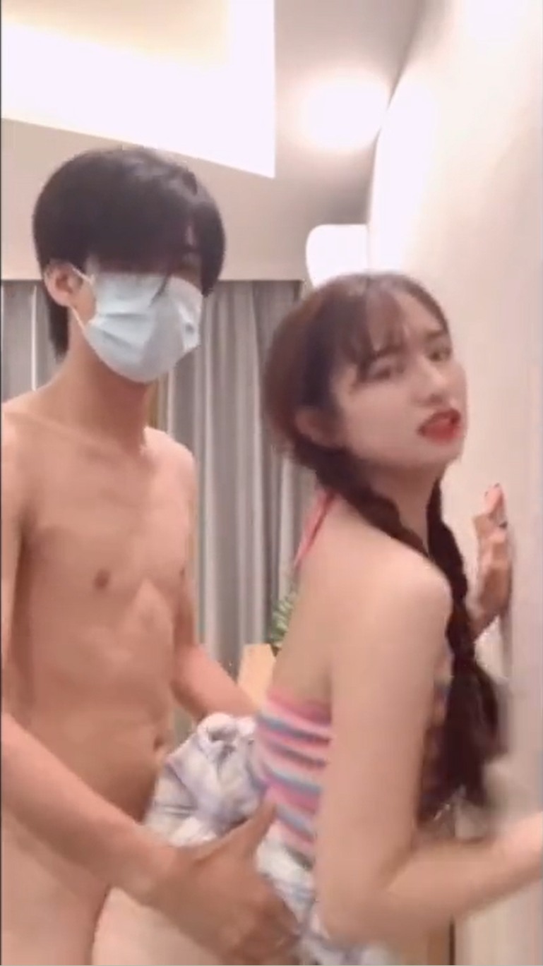 就这颜值你能忍住不来一发吗-第5张图片-萌站