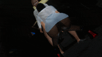 【3D动画】[VAM] 蒂法 极品黑丝OL在猥琐老板的肉棒侵犯下逐渐堕落 [中字]-第2张图片-萌站