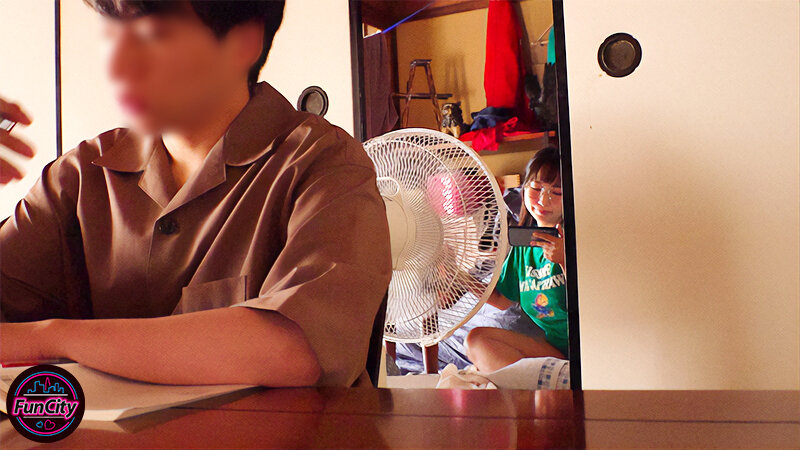 合算10発抜き！！親の再婚でできた義姉は喪女！だらしないのにエロすぎる無防備巨乳な姉に杭打ち中出しされた僕…星乃夏月-第2张图片-萌站