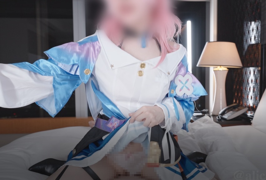 崩坏星穹铁道：爱丽丝cosplay三月七