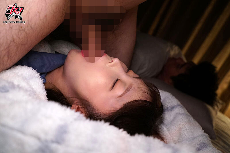 睡眠キメセク。巨チン浮浪者に不法侵入された華奢彼女のキツマン 千川とわ-第2张图片-萌站