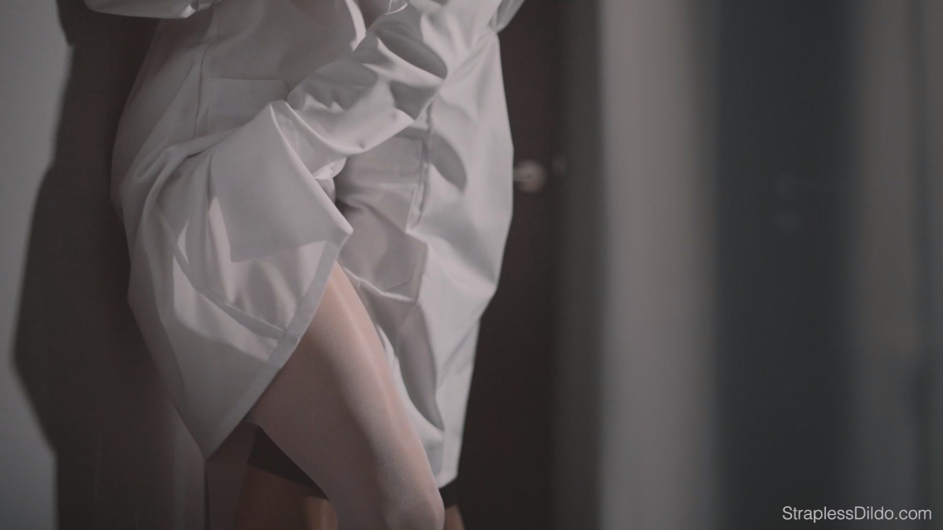 【百合/丝袜】sexy_nurse_maria_pie_covered_in_doctor_mias_cum
