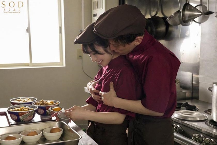 START-108 隠れ美人の牛丼チェーン店で働くパート主婦が学生バイトと避妊具なしでネチョベロ不倫中出し 小湊よつ葉-第13张图片-萌站