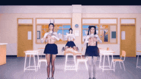 【巨乳 黑丝 白丝 JK 骑乘 乳摇 舞啪 爆操 中出】新作-TWICE - What is love 3美 教室舞啪 固定视角 VAM