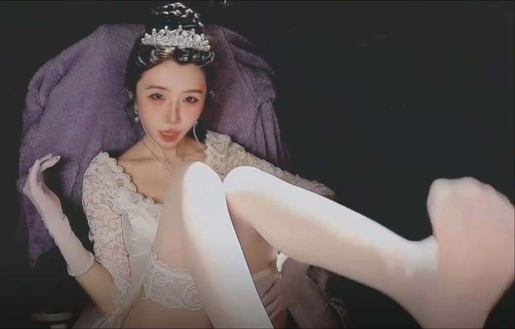 秋水ASMR+20250129新年婚纱版-吊带袜婚纱yyds