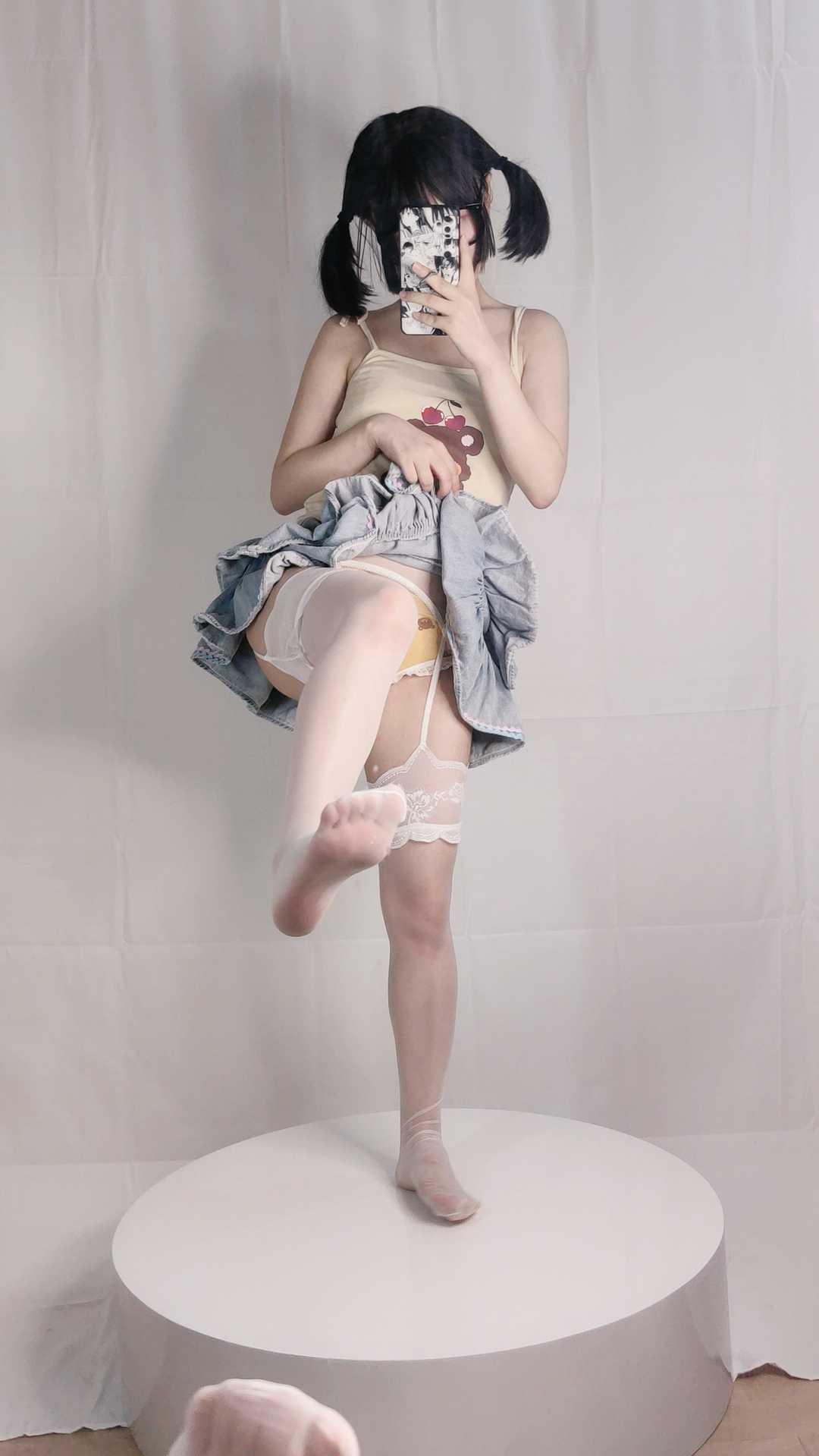 神沢永莉萝莉福利姬合集整理 有毛小萝莉 创可贴战神 黑丝白丝小玉足-第30张图片-萌站