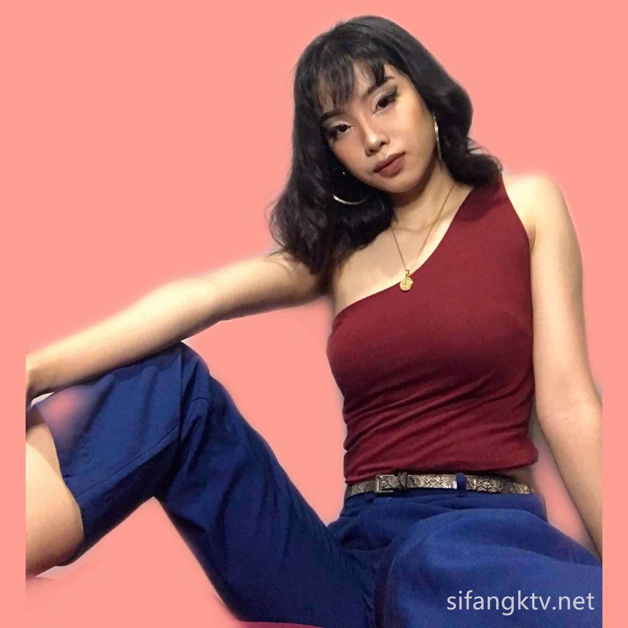 美女泄密