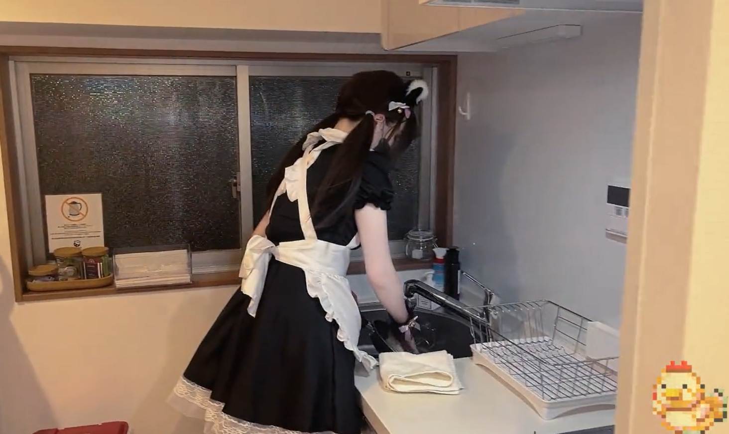 【私人珍藏·重磅推荐！】极品美女cos女仆上门服务，饱暖思淫欲，在她想离开时被我用肉棒插入小穴，娇喘声可射！-第2张图片-萌站