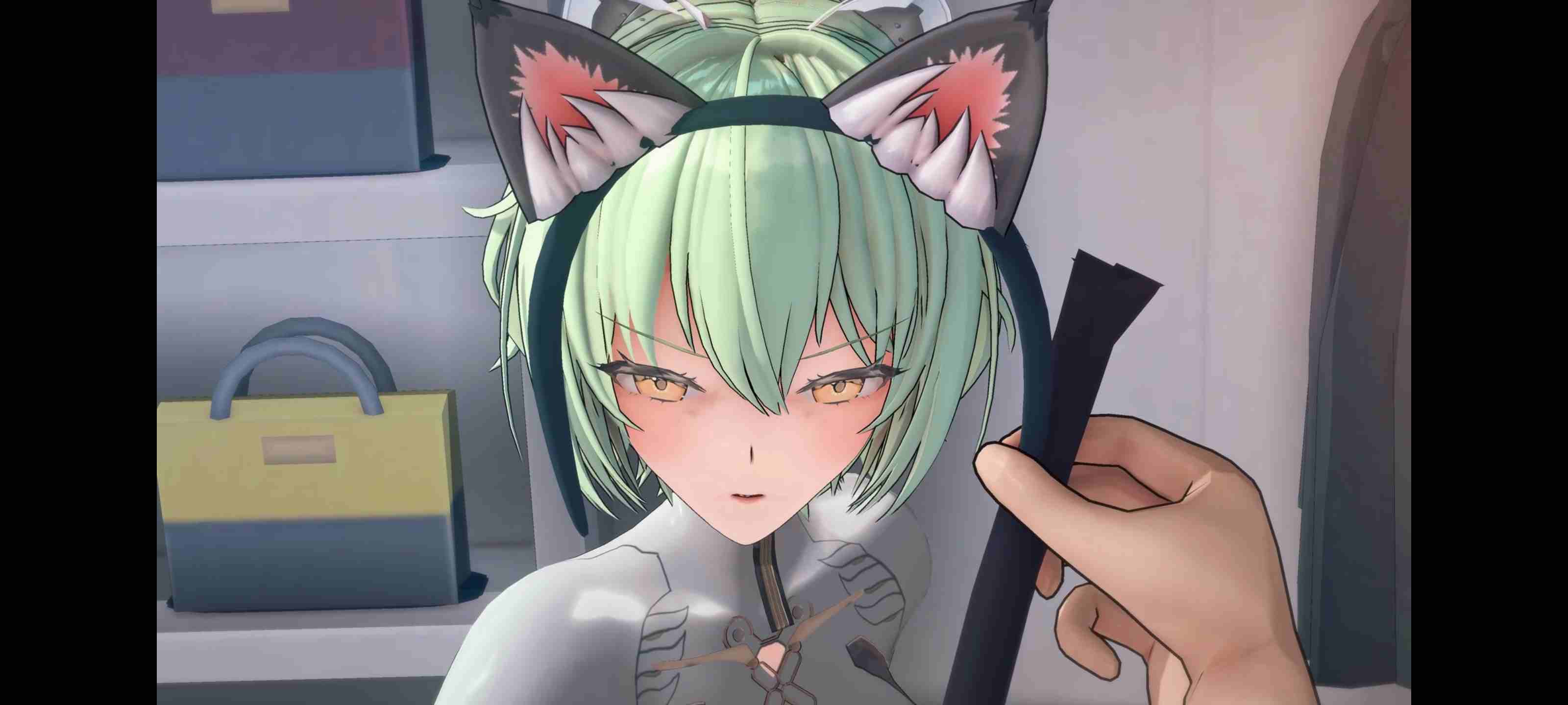 更衣室里强奸胶衣少女