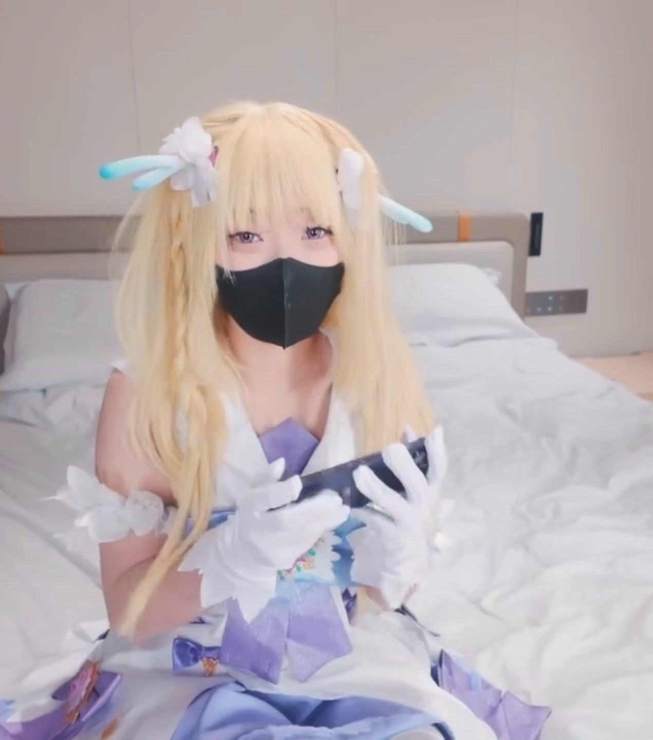 ［视频］妹妹COS瑶妹双重白丝抽插爽爆