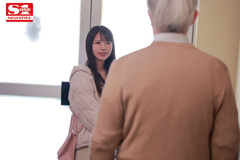 (M-2014) SONE-272 年末年初 在学生宿舍…女学生跟大叔管理员独处…禁断的情节 感到兴奋的发情的中年鸡鸡！想要弥补寂寞心情的年轻少女鲍鱼！一拍即合猛烈干来干去。 