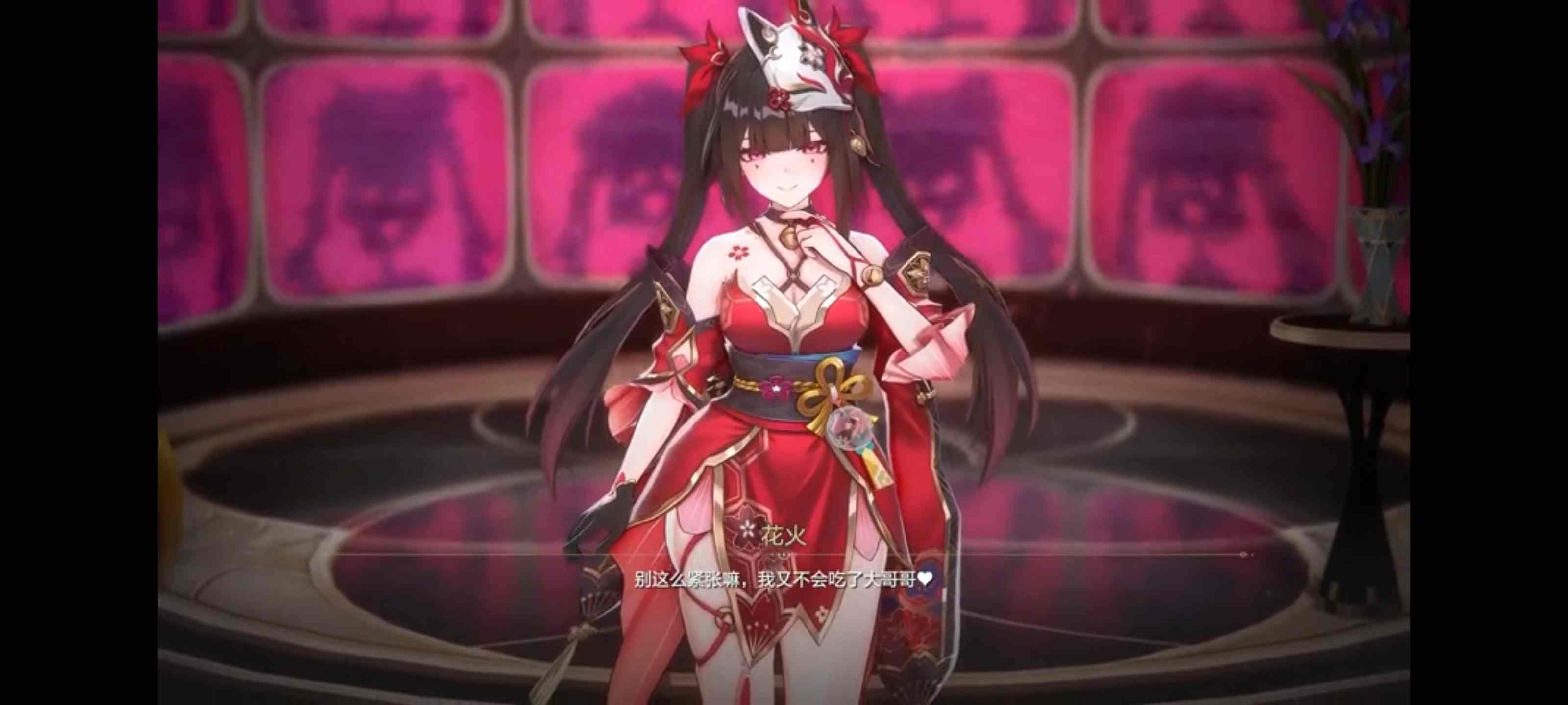 花火被欲望强烈的小兵操无奈了