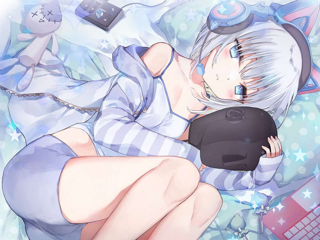 RJ01366264【えもこ】【4時間耳舐めASMR】201号室に引越してきたダウナーストリーマーに耳舐めされまくる毎日 ～えもこ荘の彼女たち～ 