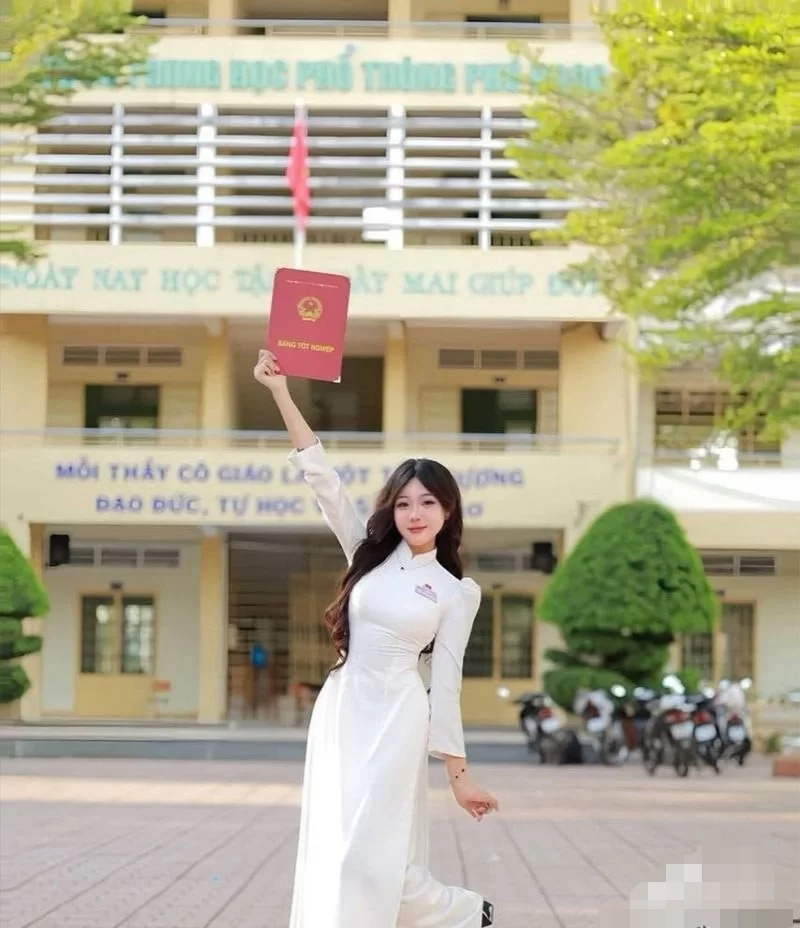 （门事件）越南河内科技大学校花【郑玉娇】拍摄的性爱影片被渣男泄露 [1V+247M