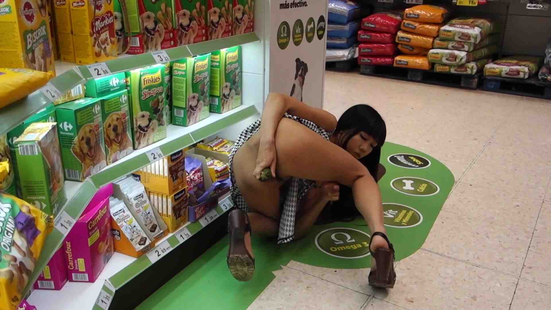 littlesubgirl-室外露出 日本福利姬户外疯狂露出 各种公众场所自慰露出 超市地铁沙滩出租车 合集1-第5张图片-萌站