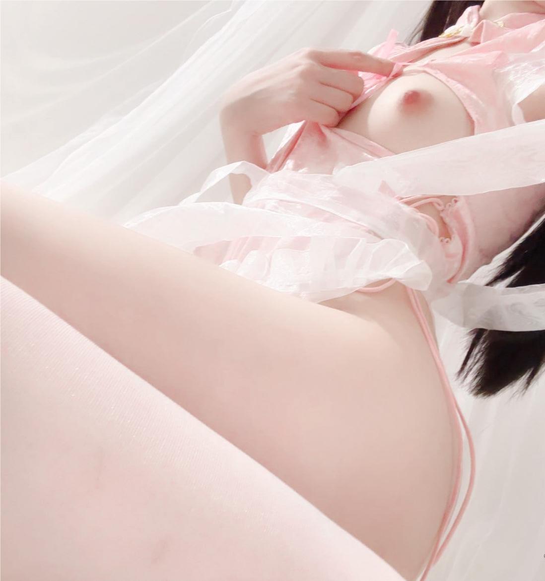 极品白虎萝莉白嫩JK足控双马尾黑丝自慰JK-1