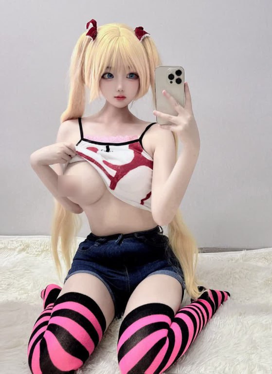 极品萝莉耿星奇  双马尾高颜值童颜巨乳双马尾精致脸蛋无毛嫩穴 大尺度私拍土豪私人定制KD-9