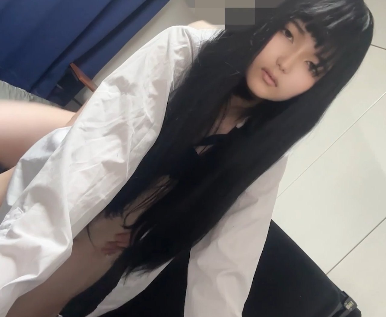 FC2-PPV-3665750 像洋娃娃一样的三无JK学生妹面无表情地和你做 让你干