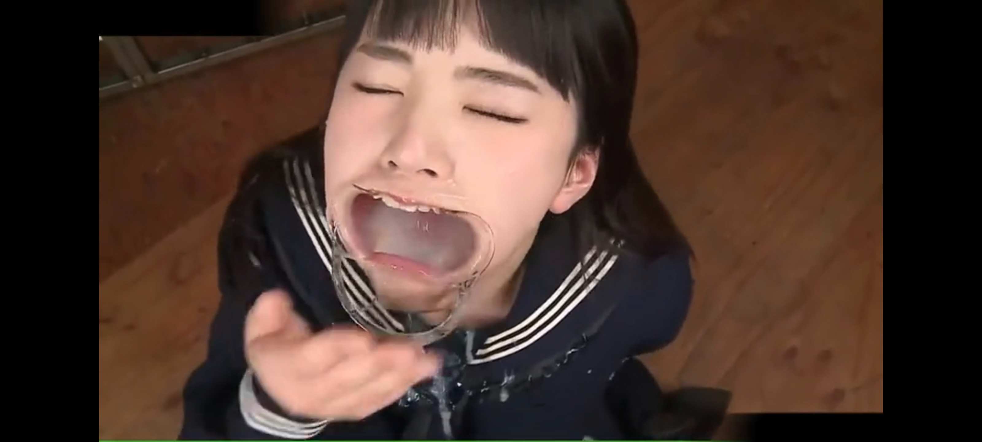 把jk少女扩张后让她吞掉十几人份的精液-第3张图片-萌站