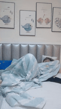 视=36小年轻身体就是好，睡醒了吃了就开始操逼，无套啪啪内射，再自慰揉搓阴蒂-第13张图片-萌站