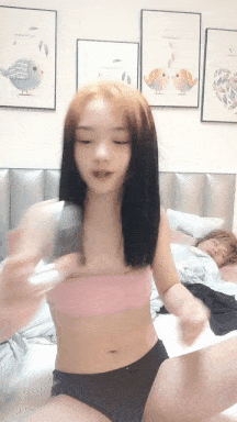 视=36小年轻身体就是好，睡醒了吃了就开始操逼，无套啪啪内射，再自慰揉搓阴蒂-第20张图片-萌站