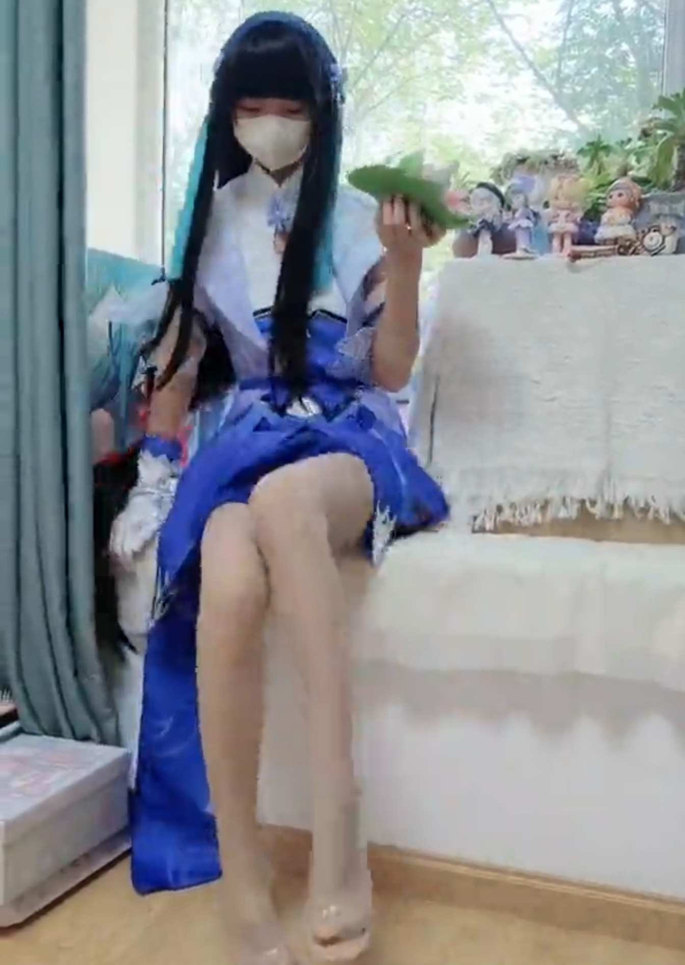 妹妹cos西施被我插哭了