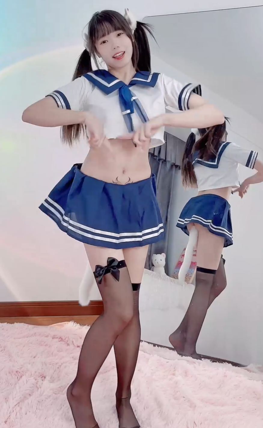 咬一口兔娘ovo《放课后》[54P+1V574MB] 黑丝JK双马尾学生妹-第4张图片-萌站