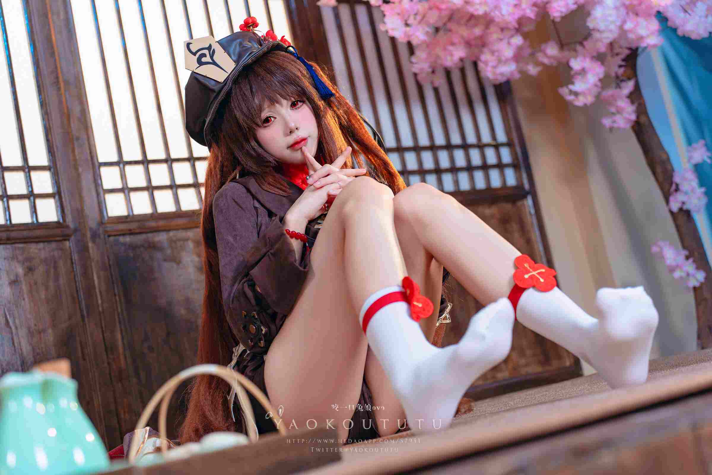 咬一口兔娘ovo 往生堂堂主胡桃 66P-第3张图片-萌站