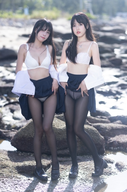 视=34【COSPLAY合集带视频】三無人型 – 全套&随包视频 【2.8G】