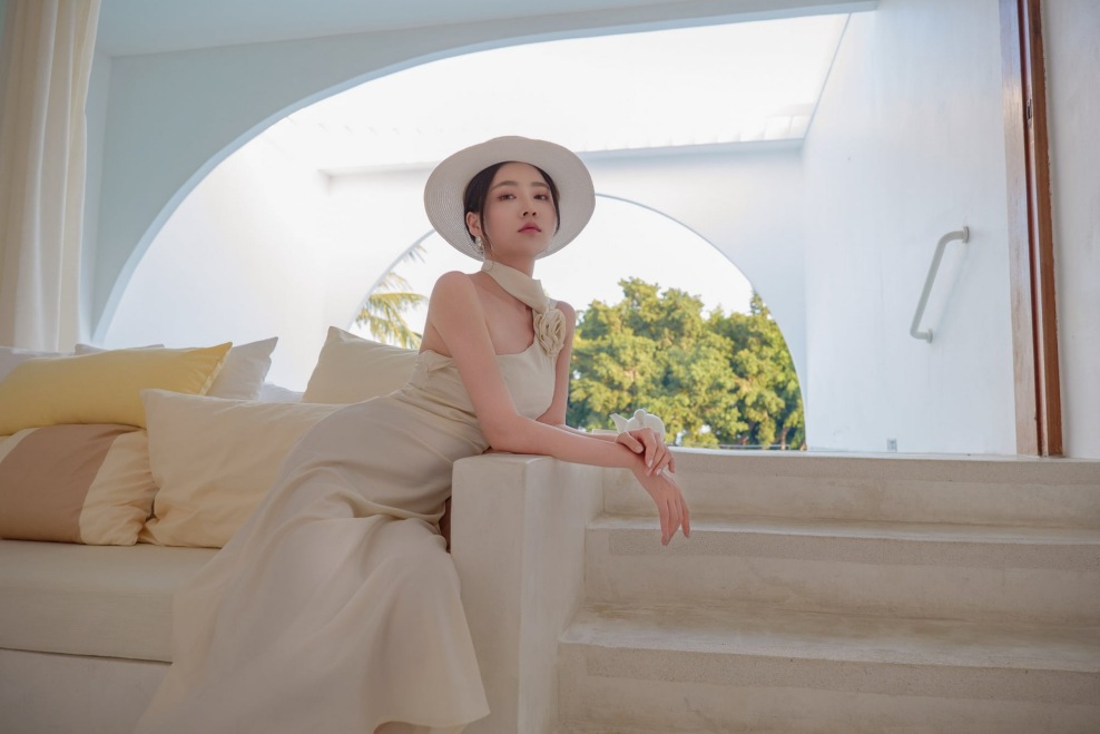 视=31气质美乳女菩萨|年年Nnian 《情迷法兰西》【80P】-第5张图片-萌站 视=31气质美乳女菩萨|年年Nnian 《情迷法兰西》【80P】-第5张图片-萌站