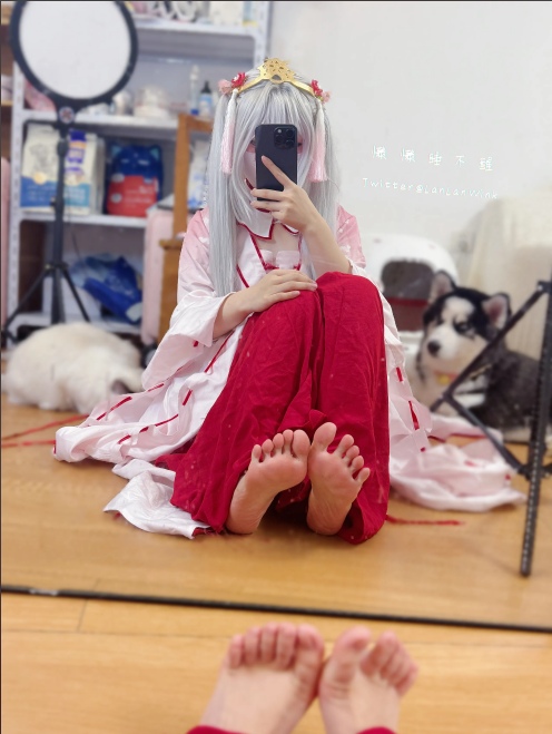 视=37【cosplay写真】全露cos无毛-懒懒睡不醒|白虎嫩萝莉cos《千恋_万花》【49P】-第4张图片-萌站 视=37【cosplay写真】全露cos无毛-懒懒睡不醒|白虎嫩萝莉cos《千恋_万花》【49P】-第4张图片-萌站