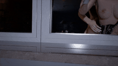 11[juicyneko] Tifa - Against Window