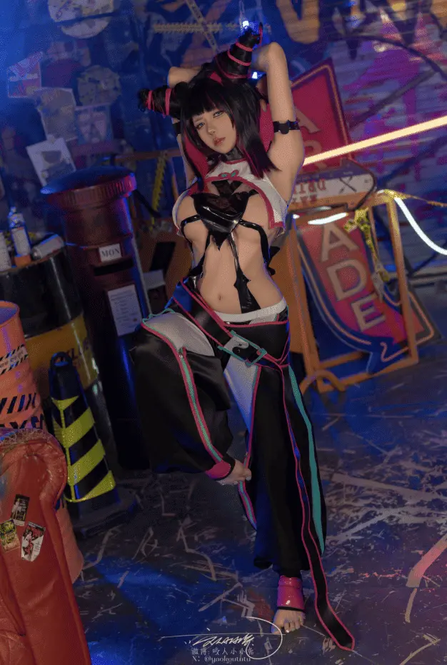 咬一口兔娘(yiko湿润兔) NO.159 五月作品『街霸-韩蛛俐』 [81P1V-1.39GB]-第2张图片-萌站