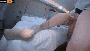 38纯欲灰丝油亮长腿！极品女友无毛白嫩美穴被我用大屌内射！浓精中出！-第5张图片-萌站
