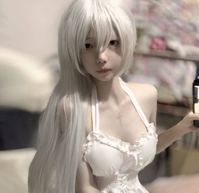 推特 fa4q1 顶级颜值反差校花，纯欲脸蛋下藏着一对超级美乳，门槛大尺度福利【63P23V52.5M】-第4张图片-萌站