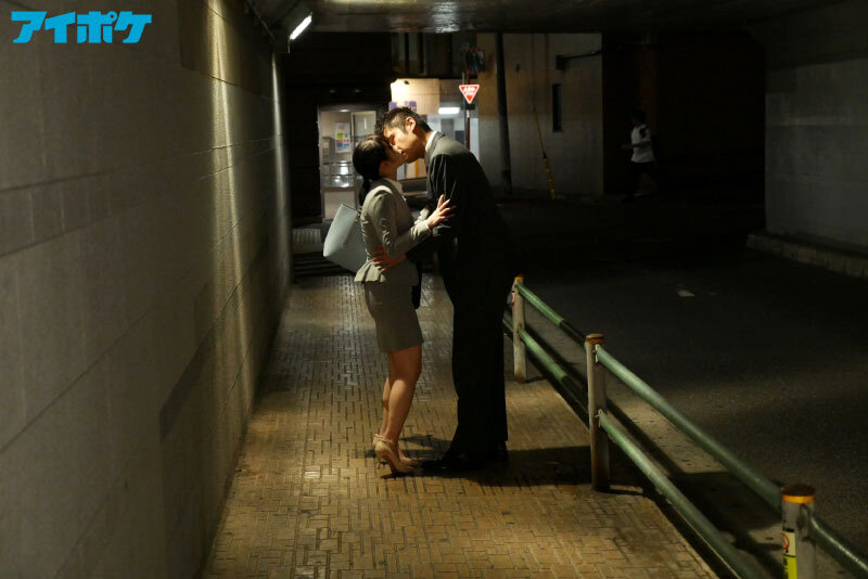 「私、キメセクさせられました。。。」粘着型の元カレの嫉妬寝取り姦… 二葉エマ 生写真3枚付き-第10张图片-萌站