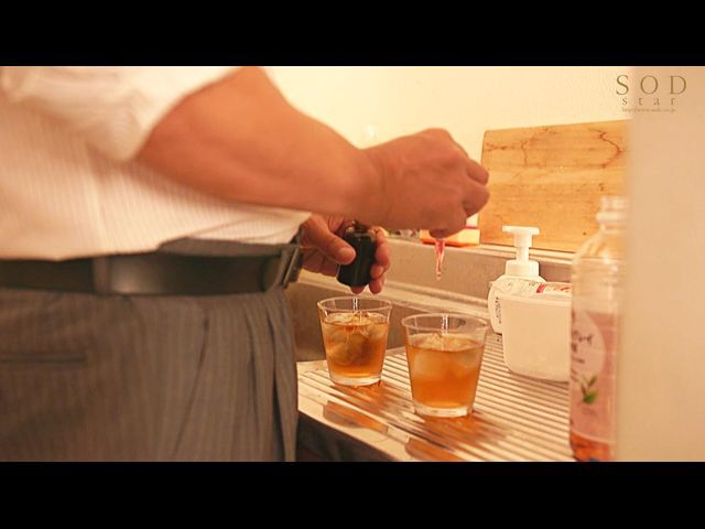 被班導侵犯【專屬服從契約】春藥NTR性愛快樂墮落的從順女學生 夏目響-第3张图片-萌站