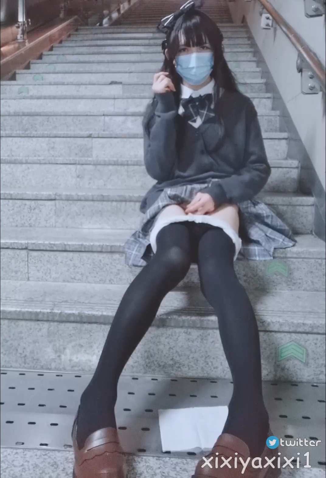 国产CD系列伪娘曦曦 Xixiyaxixi pack 各种服装 露出 自慰 25V合集-第3张图片-萌站
