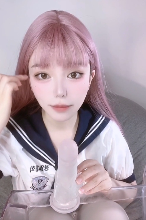 欲梦 NO.027 六月最新付费私拍 制服装女神的急速高潮体验 完美露脸 高清 [1V-481MB]-第3张图片-萌站