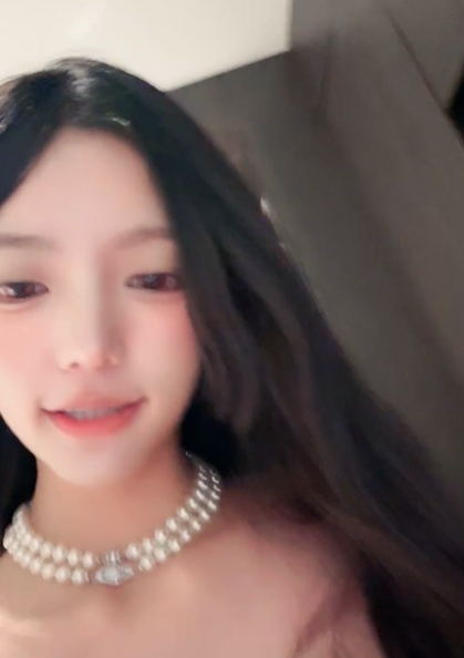 明星颜值【小姨子的一天】极品颜值~骚话玉足勾引~大奶长腿 第二弹【5V/10G】-第5张图片-萌站