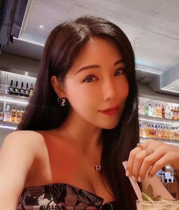 广东轻工职业技术大学女大学生王旭瑶与男友啪啪自拍视频泄密!打飞机手法堪比技师!-第3张图片-萌站 广东轻工职业技术大学女大学生王旭瑶与男友啪啪自拍视频泄密!打飞机手法堪比技师!-第3张图片-萌站