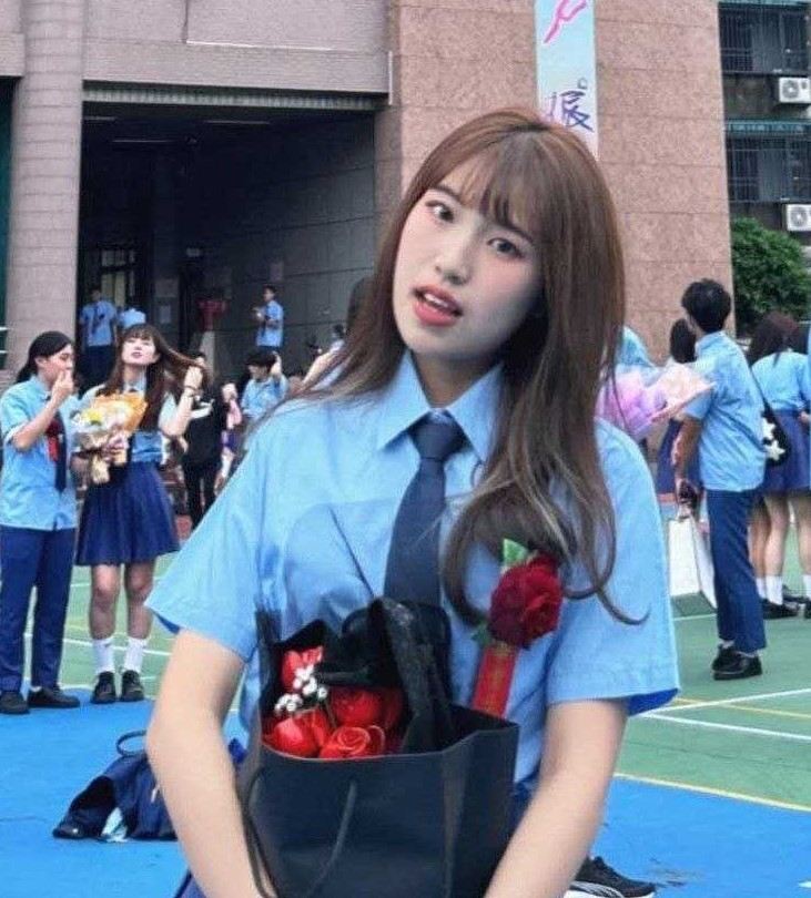 独家爆料 台北市私立南华高级中学蔡子瑜与前男友自拍露脸口交和做爱视频被曝光！-第2张图片-萌站