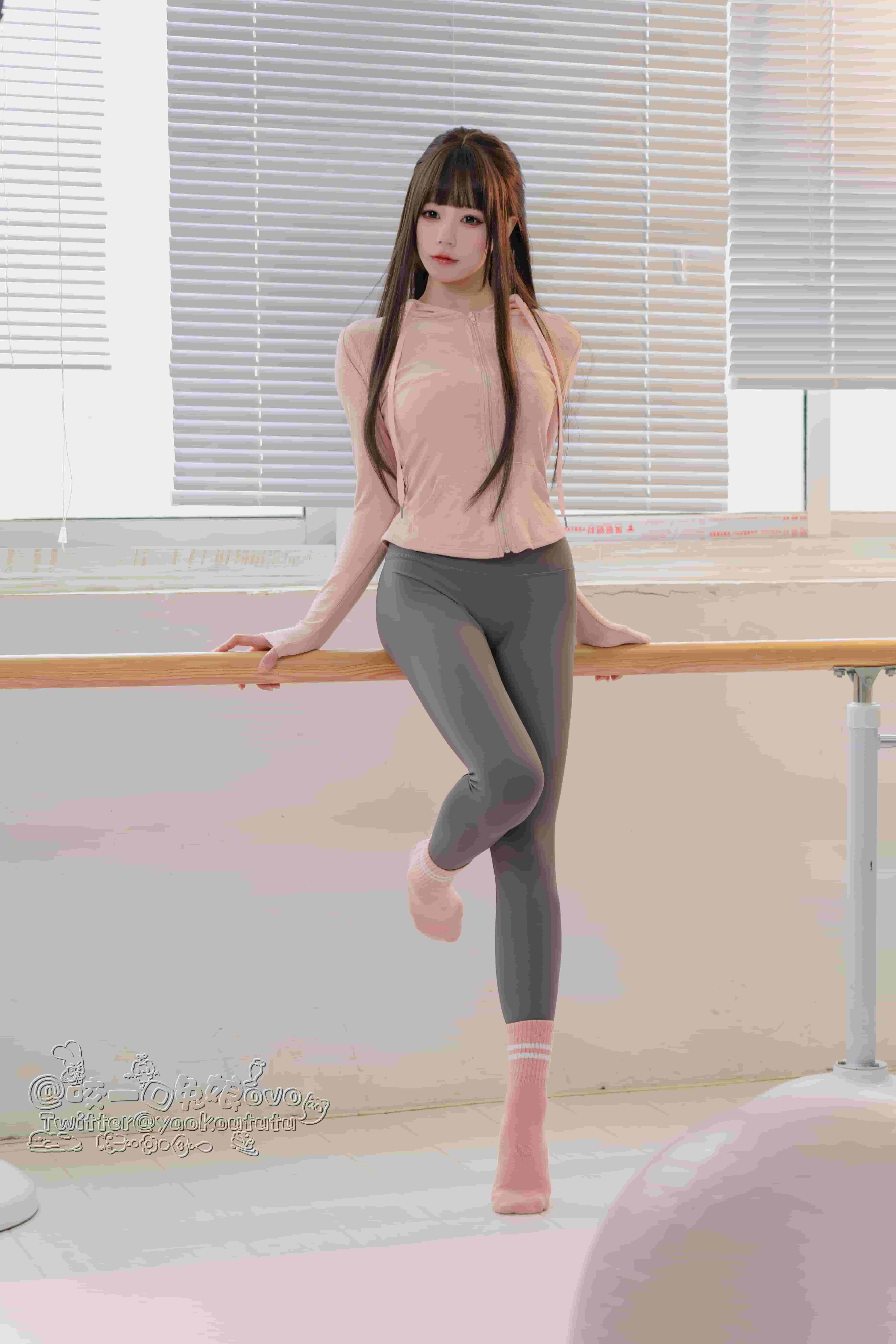 029 - 瑜伽私教课 [48P-667G]
