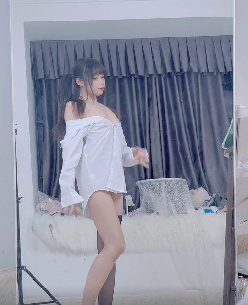 033 - 你最最最重要 竖屏【里程碑50奖励】[1V-353.4M]-第3张图片-萌站