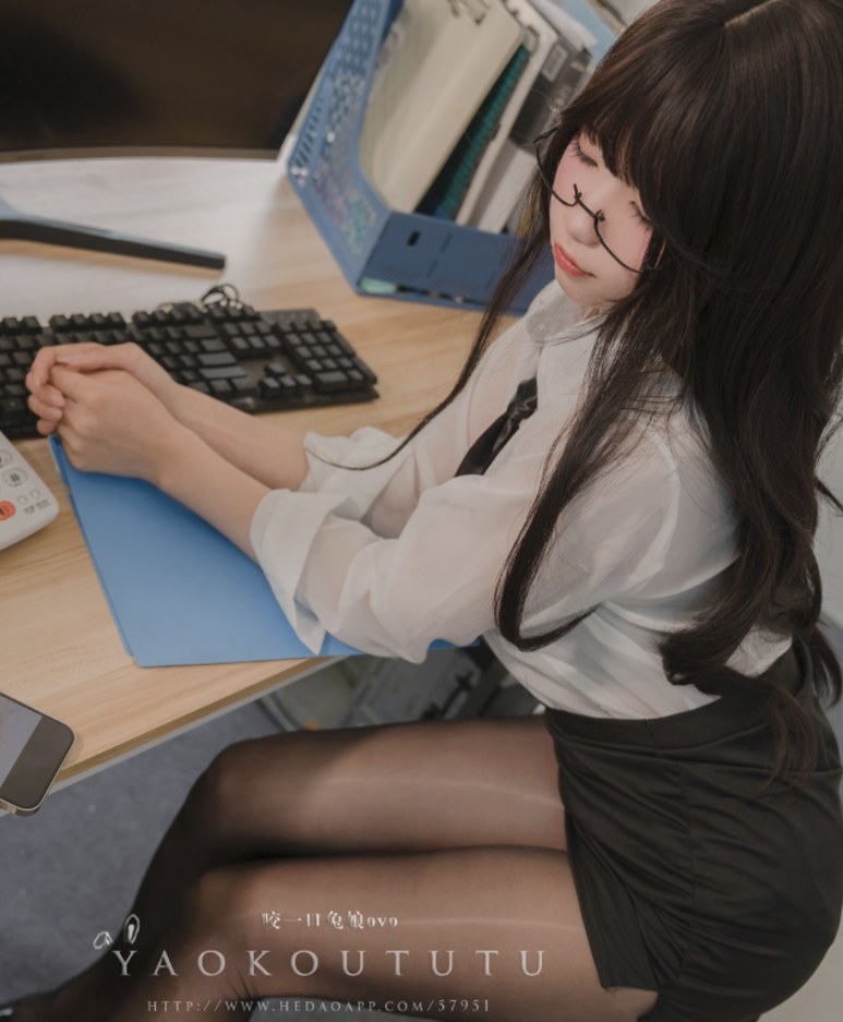 050 - 老板发现的秘密 [41P1V-489M]-第4张图片-萌站