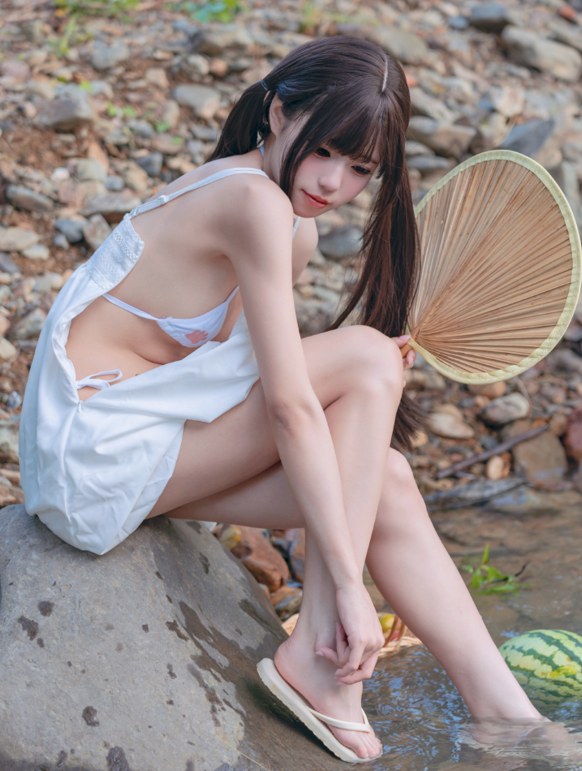 080 - 八月订阅【溯溪之夏】恋爱循环 [60P1V]-第3张图片-萌站