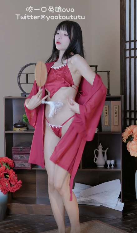 098 - 咬一口兔娘(黏黏团子兔)-盒岛2000目标奖励『芒种』[1V]-第2张图片-萌站