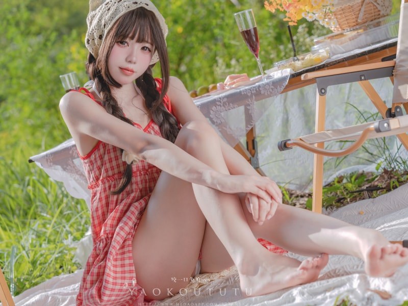 105 - 咬一口兔娘(黏黏团子兔)-『绿野茶会』Lovesick girls [69P1V]-第7张图片-萌站