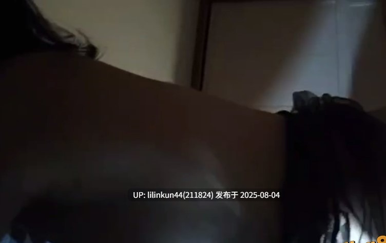 汕头城郊学校姚美玲情趣反差视频吃瓜热点，情趣内衣诱惑 友后入狂欢快感迸发！